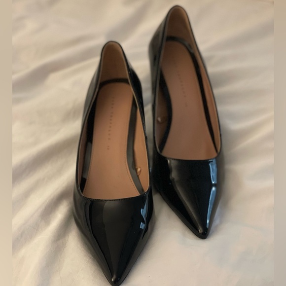 🌷Gorgeous Zara black patent leather kitten heels - Pristine condition 🌷Size 9 - Picture 3 of 6